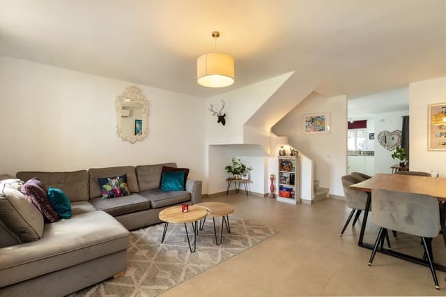 4 soveværelse Byhus til salg i Torremolinos - € 435.000 (Ref: 9439143)