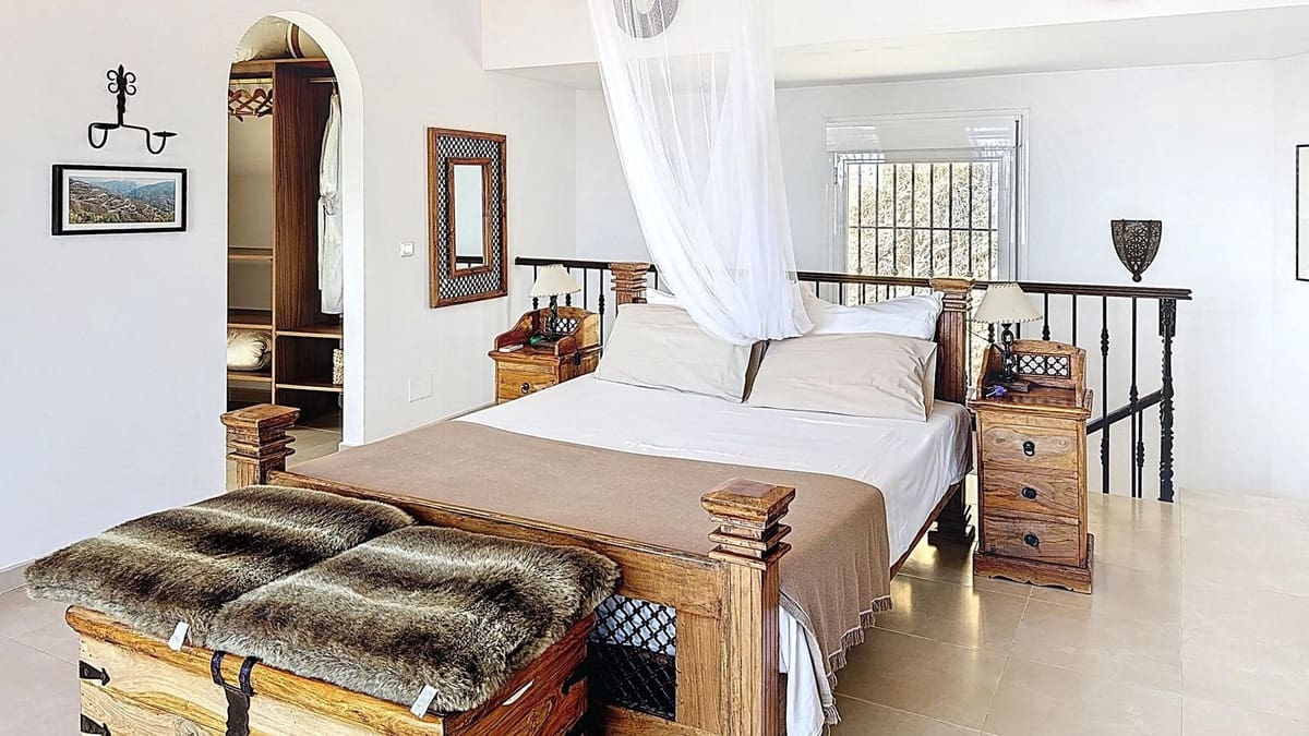 3 soverom Villa til salgs i Arenas - € 695 000 (Ref: 9439144)