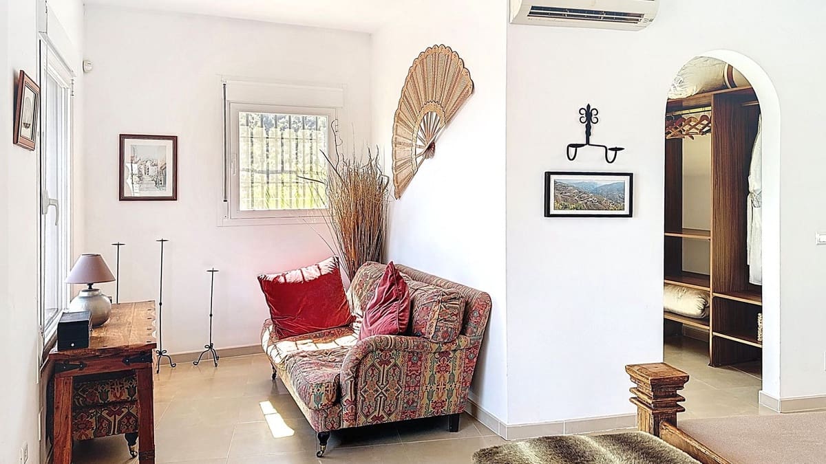 3 soverom Villa til salgs i Arenas - € 695 000 (Ref: 9439144)