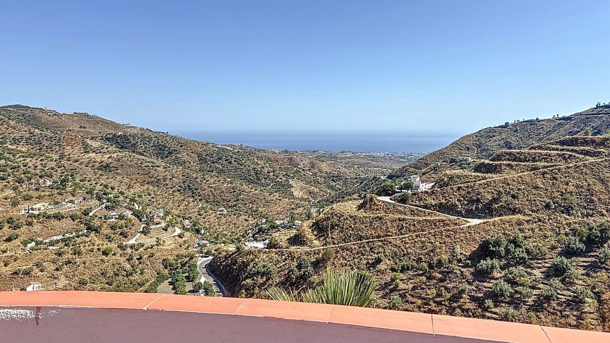 3 soverom Villa til salgs i Arenas - € 695 000 (Ref: 9439144)