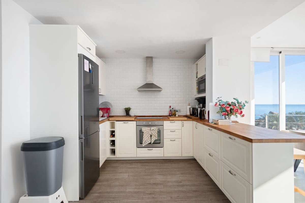 3 camera da letto Villa in vendita in El Faro - 990.000 € (Rif: 9439146)