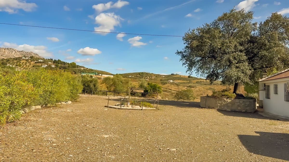 2 chambre Finca/Maison de Campagne à vendre à Villanueva de la Concepcion - 290 000 € (Ref: 9439147)