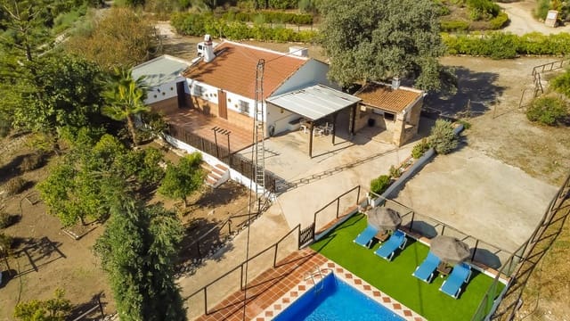 2 bedroom Finca/Country House for sale in Villanueva de la Concepcion with pool - € 290,000 (Ref: 9439147)