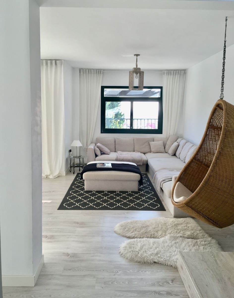 3 bedroom Finca/Country House for sale in Benalmadena Costa - € 590,000 (Ref: 9439149)