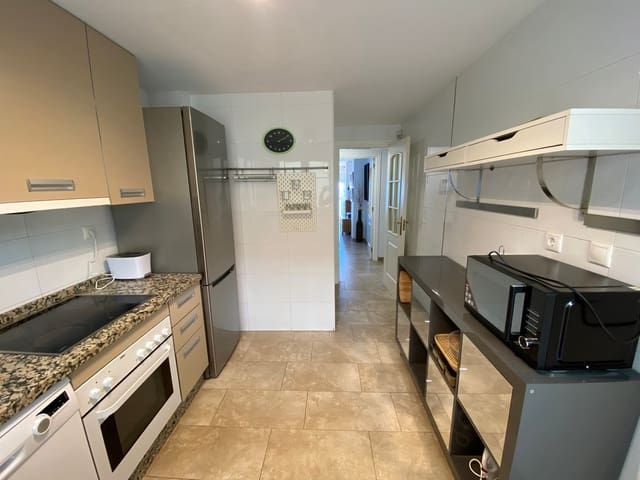 Apartamento de 2 habitaciones en Carvajal, Fuengirola en venta - 450.000 € (Ref: 9439152)