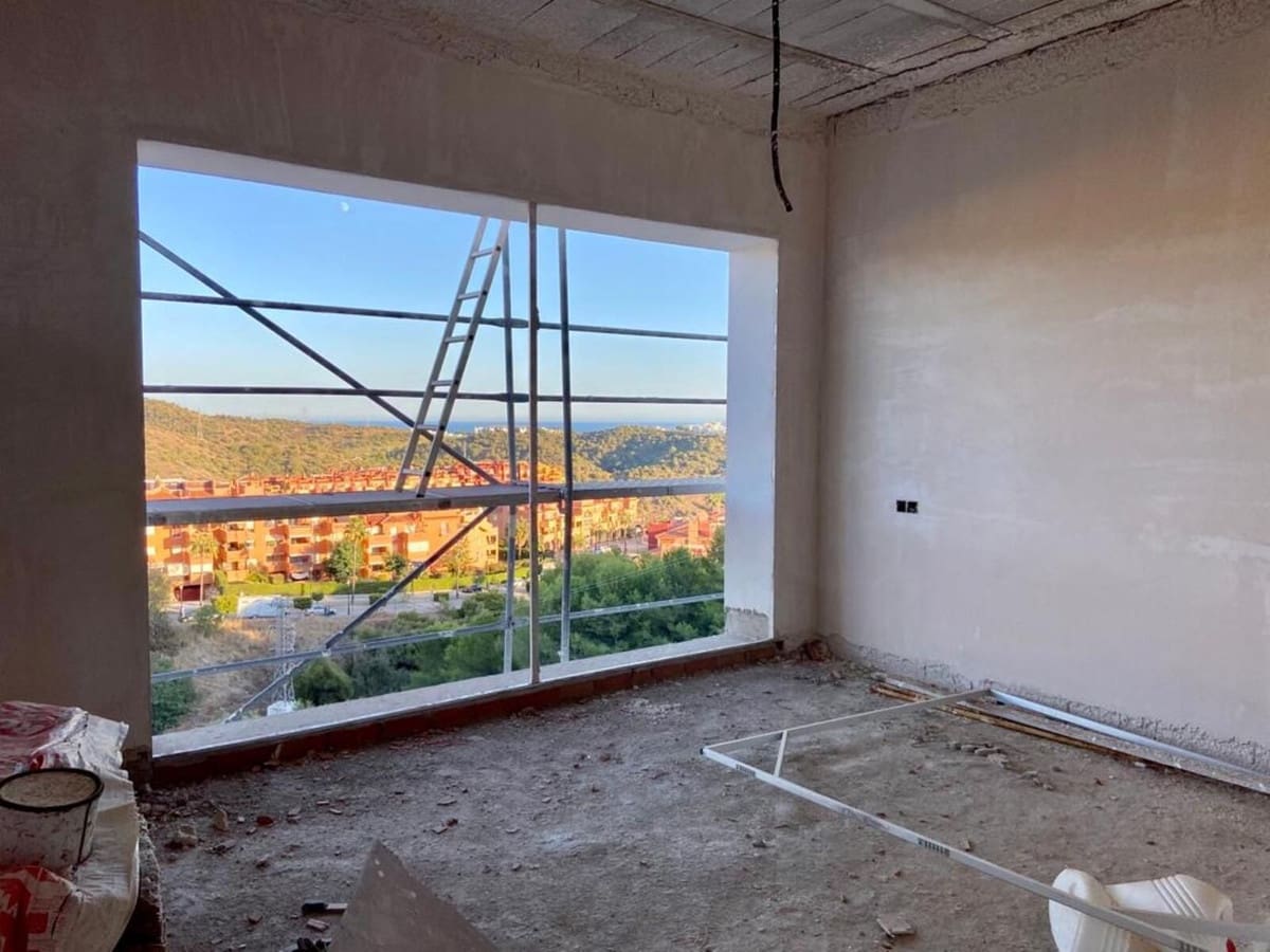 Chalet de 5 habitaciones en Las Chapas en venta - 950.000 € (Ref: 9439159)