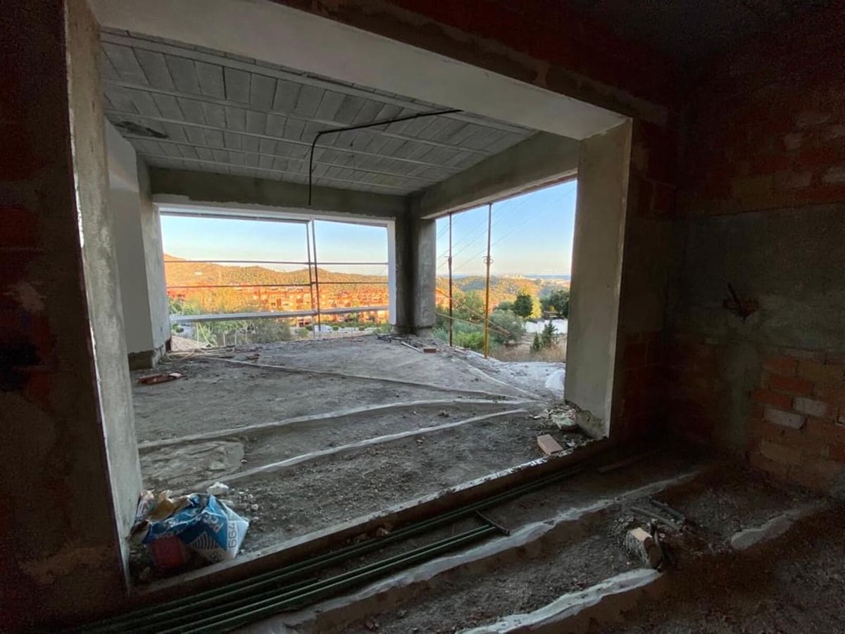 Chalet de 5 habitaciones en Las Chapas en venta - 950.000 € (Ref: 9439159)