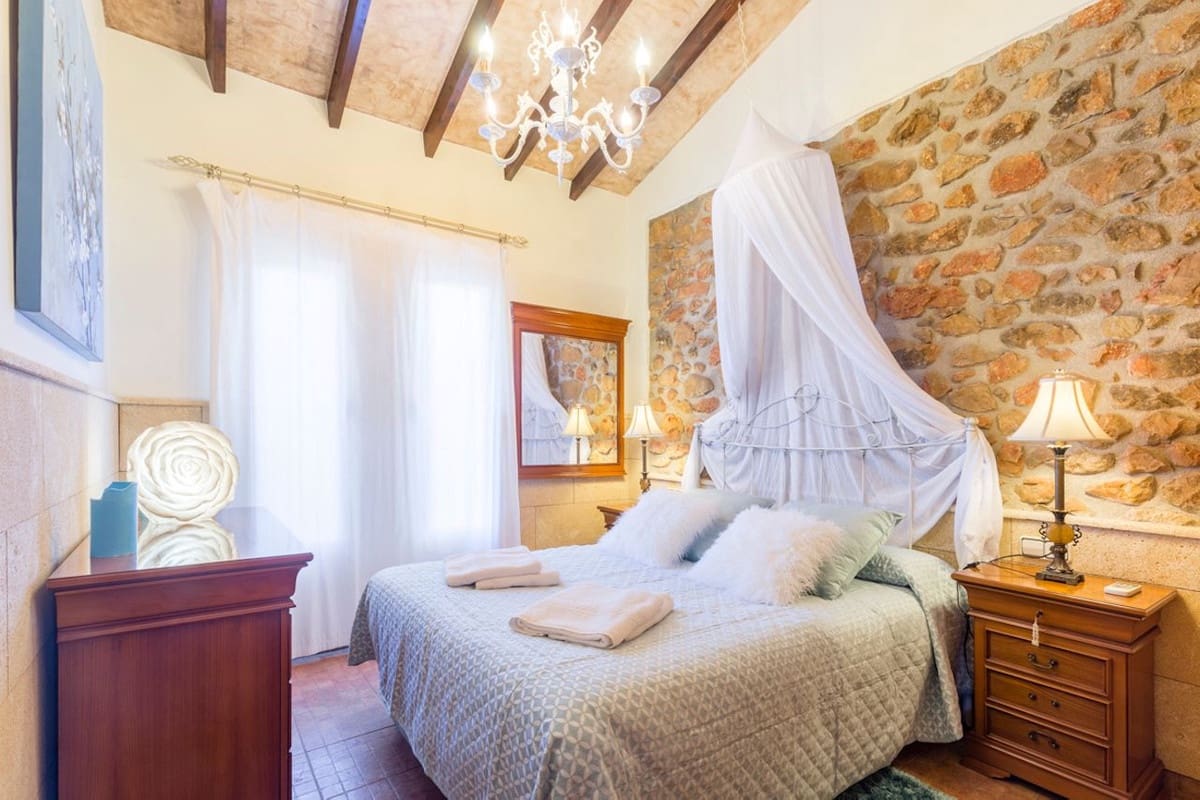 12 bedroom Finca/Country House for sale in Lliber - € 1,550,000 (Ref: 9439161)