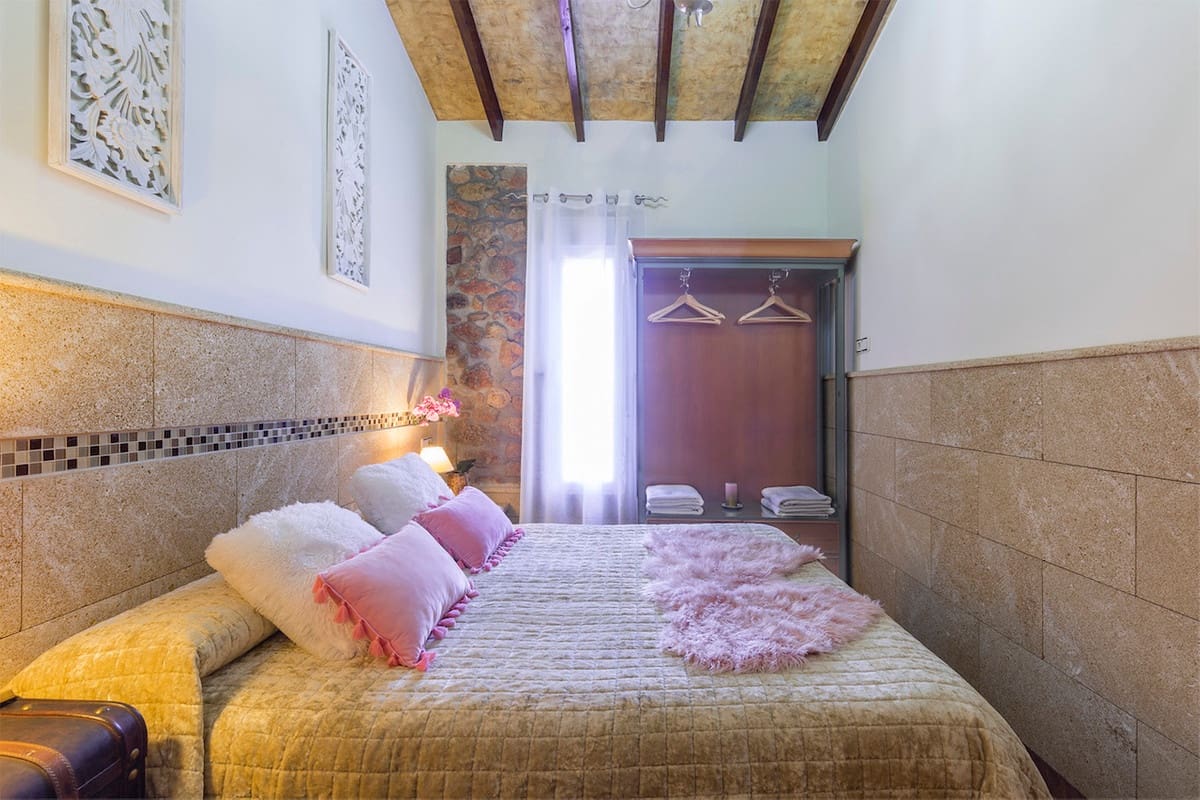 12 bedroom Finca/Country House for sale in Lliber - € 1,550,000 (Ref: 9439161)