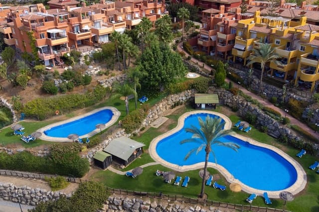 2 soverom Penthouse til salgs i La Reserva, Marbella - € 359 000 (Ref: 9439162)