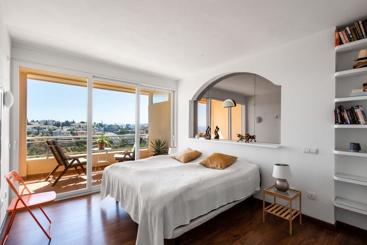 2 soverom Leilighet til salgs i Torrequebrada - € 420 000 (Ref: 9439163)