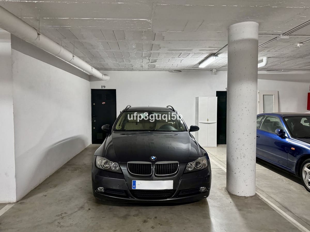 2 slaapkamer Penthouse te koop in Torrequebrada - € 399.990 (Ref: 9439165)