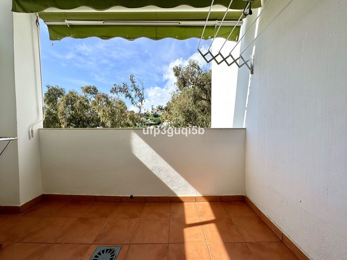 2 slaapkamer Penthouse te koop in Torrequebrada - € 399.990 (Ref: 9439165)