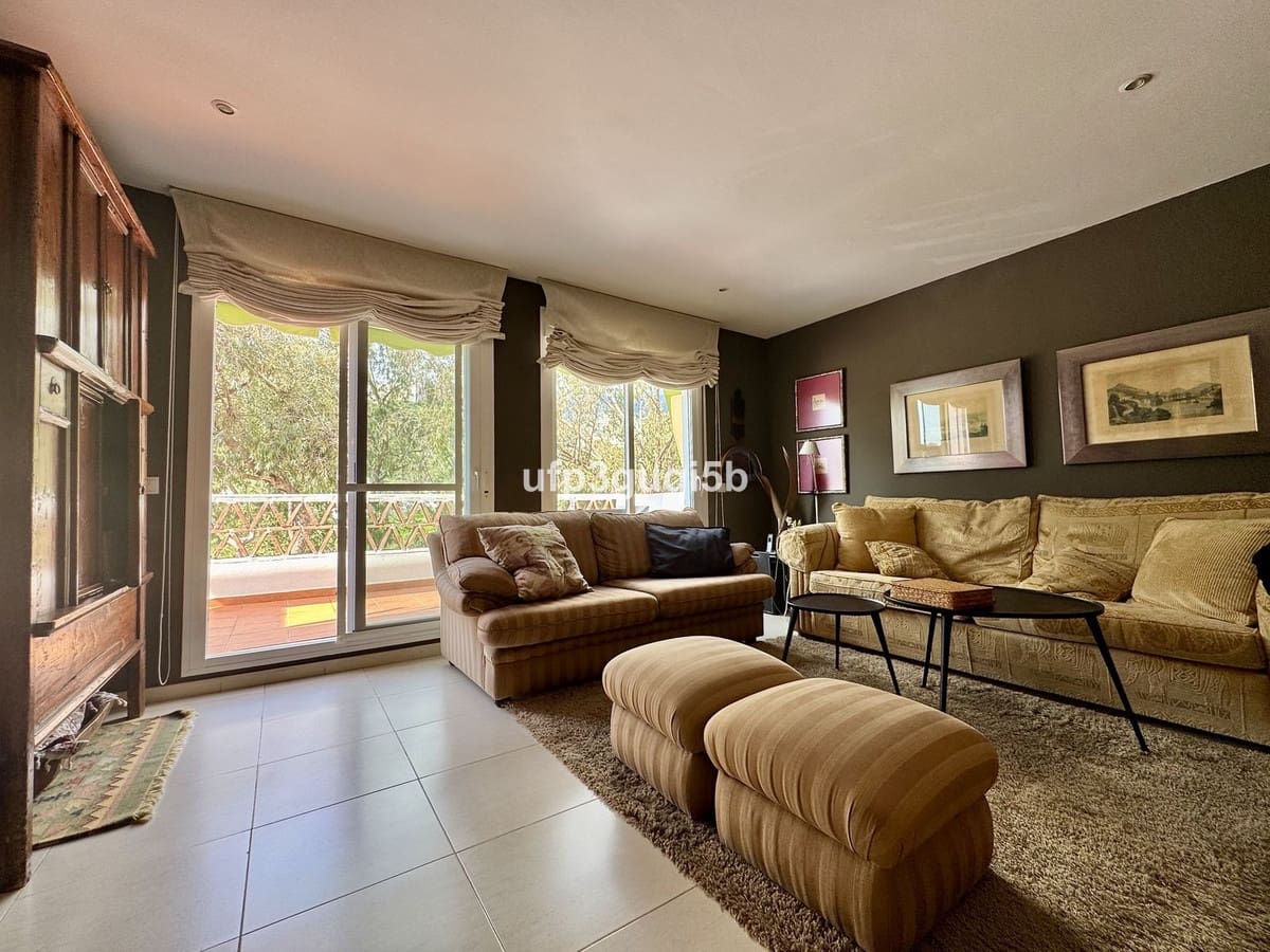 2 slaapkamer Penthouse te koop in Torrequebrada - € 399.990 (Ref: 9439165)