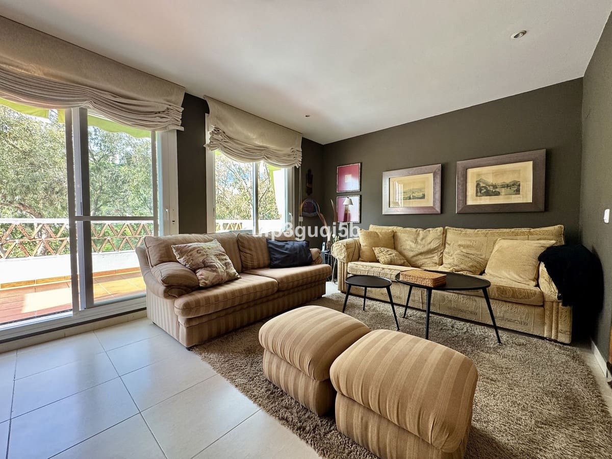 2 slaapkamer Penthouse te koop in Torrequebrada - € 399.990 (Ref: 9439165)