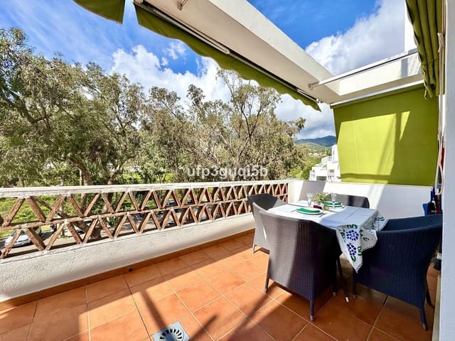 Ático de 2 habitaciones en Hacienda Torrequebrada, Benalmádena en venta - 399.990 € (Ref: 9439165)