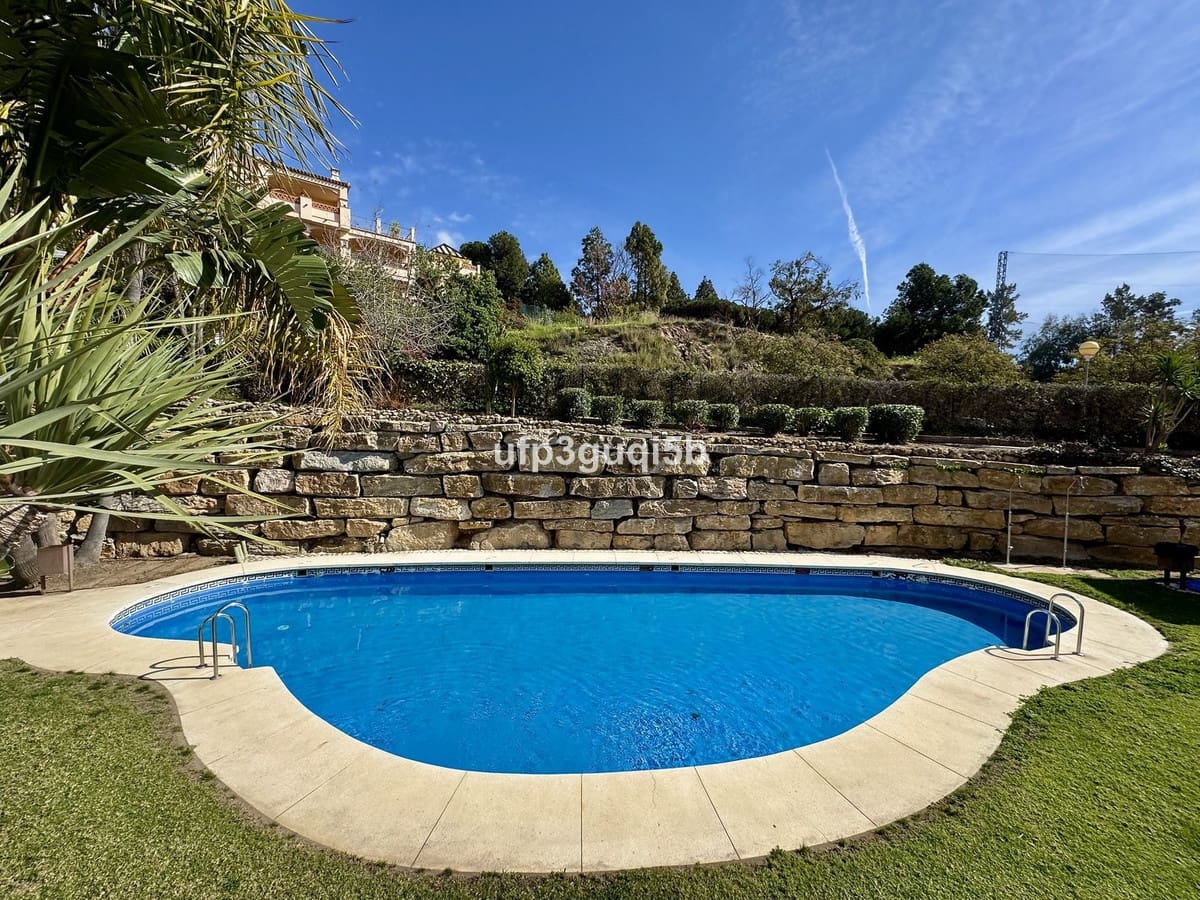 2 slaapkamer Penthouse te koop in Torrequebrada - € 399.990 (Ref: 9439165)