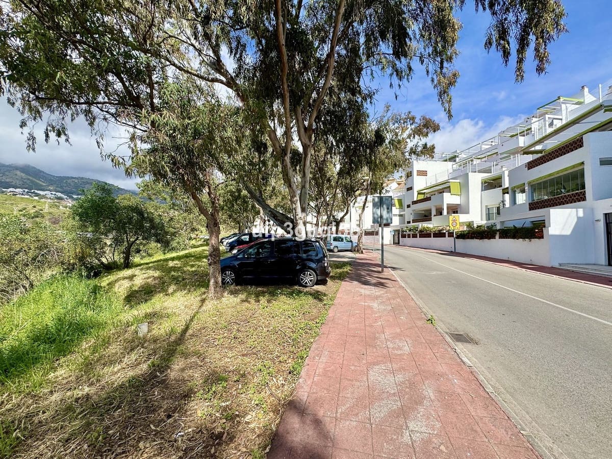 2 slaapkamer Penthouse te koop in Torrequebrada - € 399.990 (Ref: 9439165)