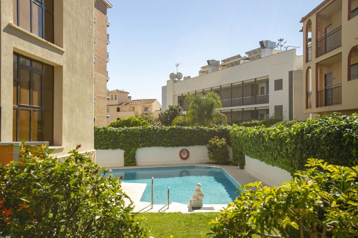 Apartamento de 1 habitación en Torremolinos en venta - 300.000 € (Ref: 9439166)