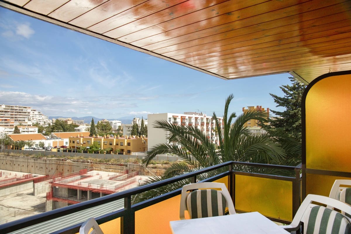 Apartamento de 1 habitación en Torremolinos en venta con garaje - 300.000 € (Ref: 9439166)