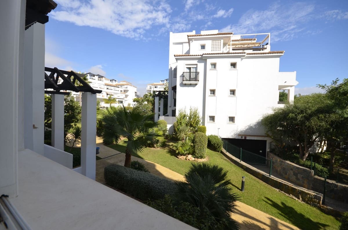 2 slaapkamer Appartement te koop in San Luis de Sabinillas - € 299.000 (Ref: 9439167)