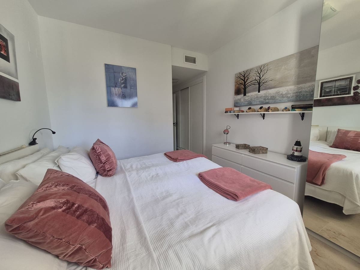 2 soverom Leilighet til salgs i San Luis de Sabinillas - € 295 000 (Ref: 9439169)