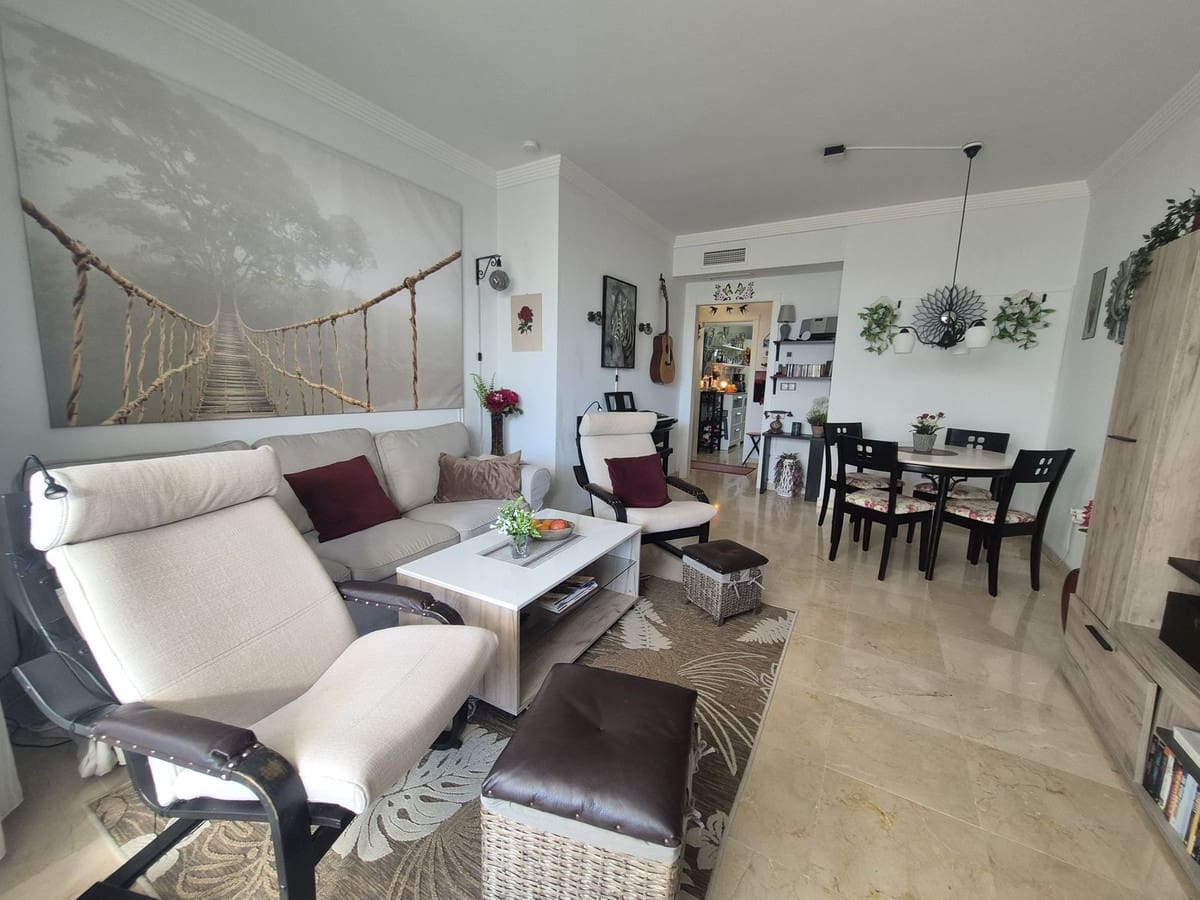 2 bedroom Apartment for sale in San Luis de Sabinillas - € 295,000 (Ref: 9439169)