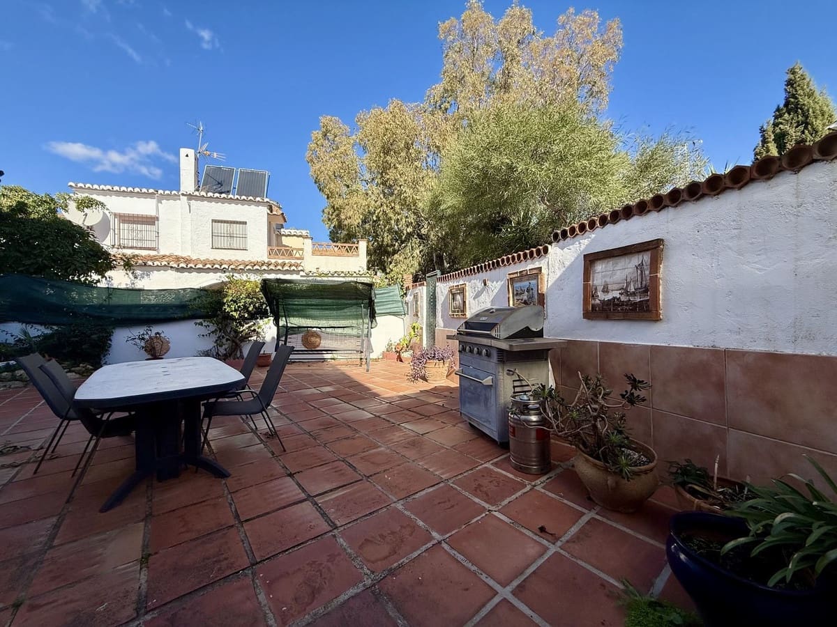 3 bedroom Finca/Country House for sale in Calypso with garage - € 520,000 (Ref: 9439172)