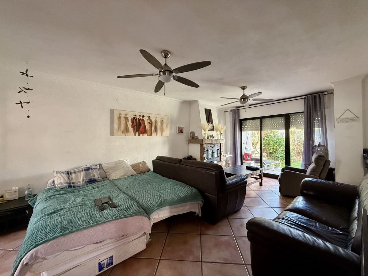 3 bedroom Finca/Country House for sale in Calypso with garage - € 520,000 (Ref: 9439172)