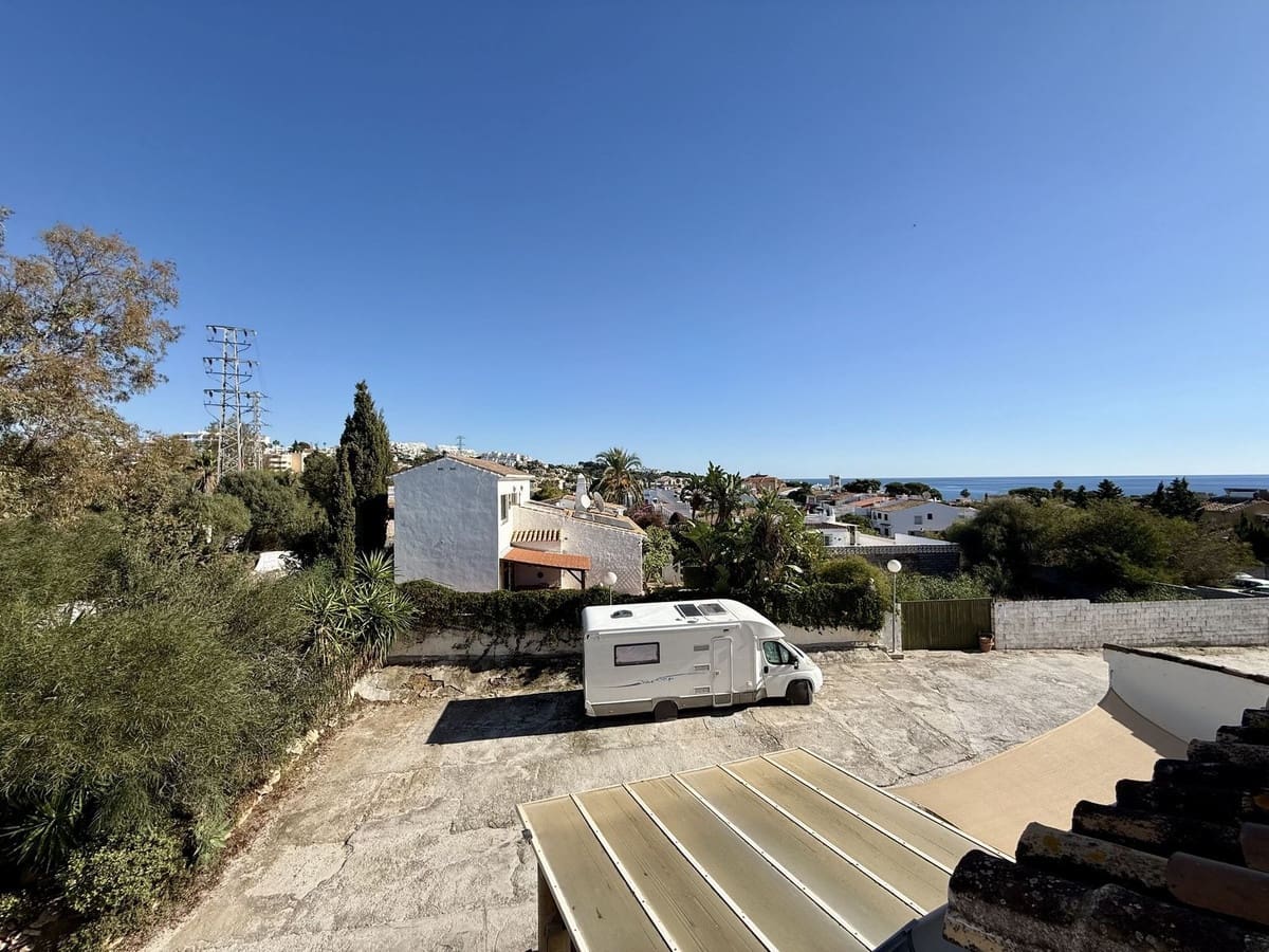 3 bedroom Finca/Country House for sale in Calypso with garage - € 520,000 (Ref: 9439172)