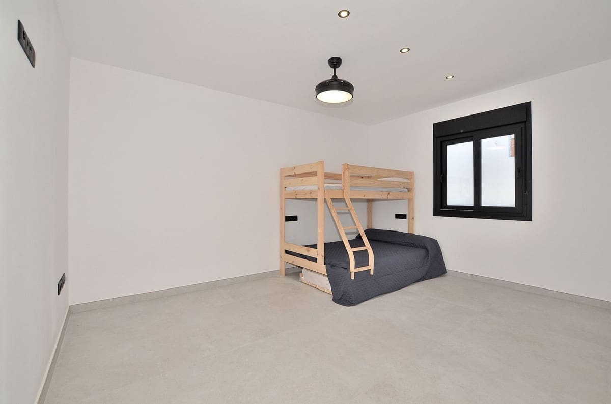 5 camera da letto Villa in vendita in El Coto con piscina - 1.099.000 € (Rif: 9439173)