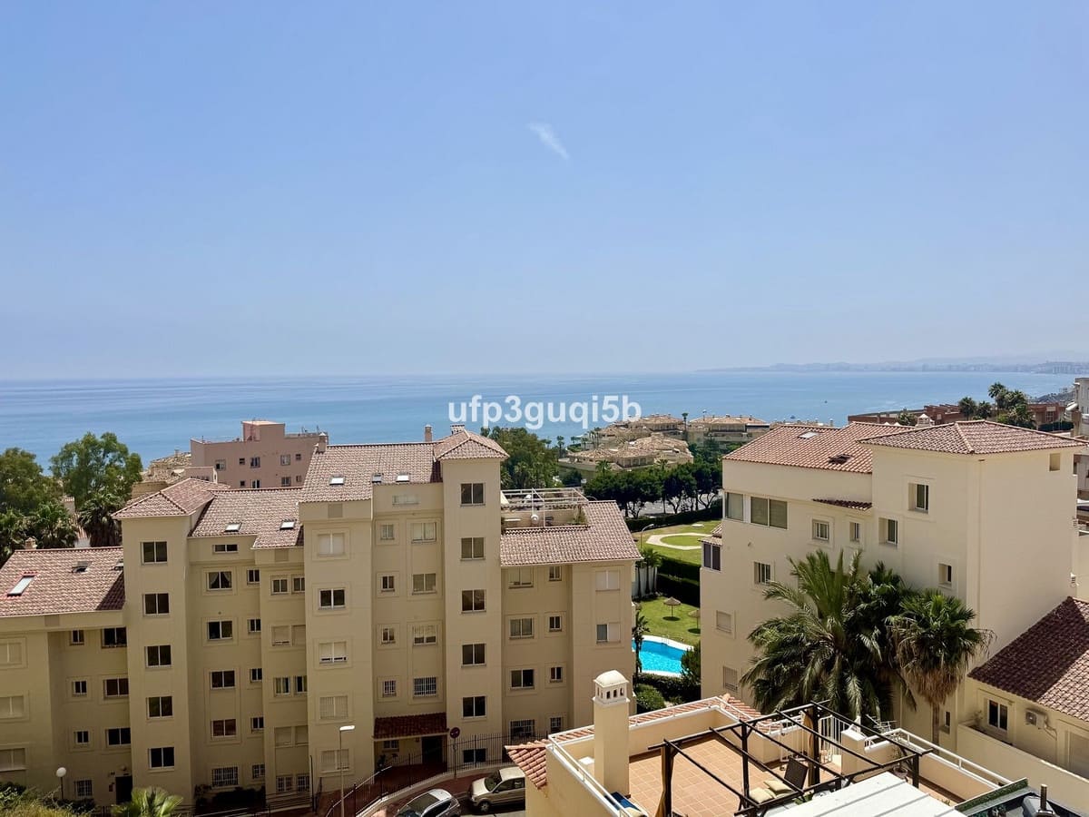 2 makuuhuone Huoneisto myytävänä paikassa Torrequebrada - 375 000 € (Ref: 9439174)