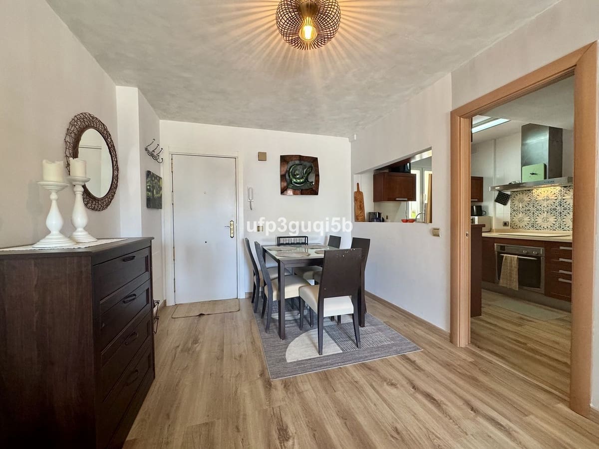 2 makuuhuone Huoneisto myytävänä paikassa Torrequebrada - 375 000 € (Ref: 9439174)