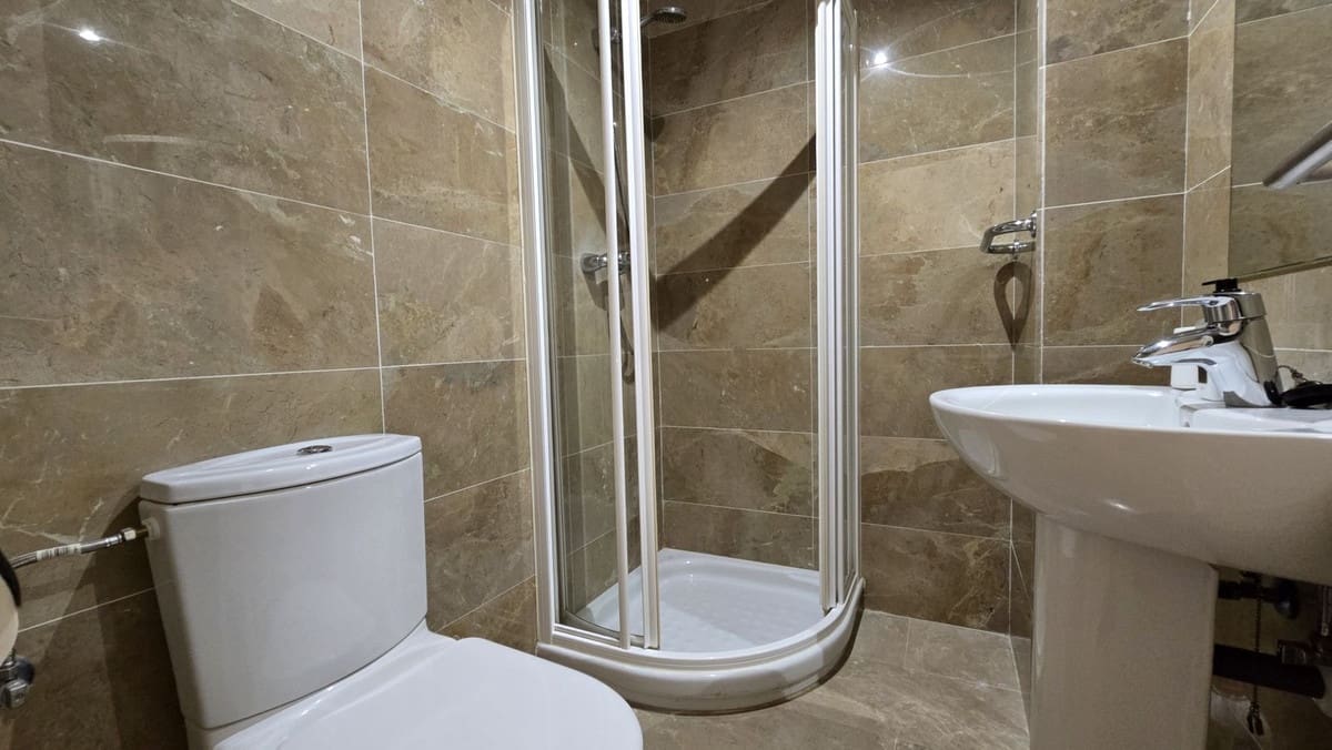 2 soveværelse Lejlighed til salg i Miraflores - € 325.000 (Ref: 9439177)