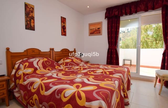2 soverom Leilighet til salgs i Hacienda Torrequebrada, Benalmádena - € 389 000 (Ref: 9439178)
