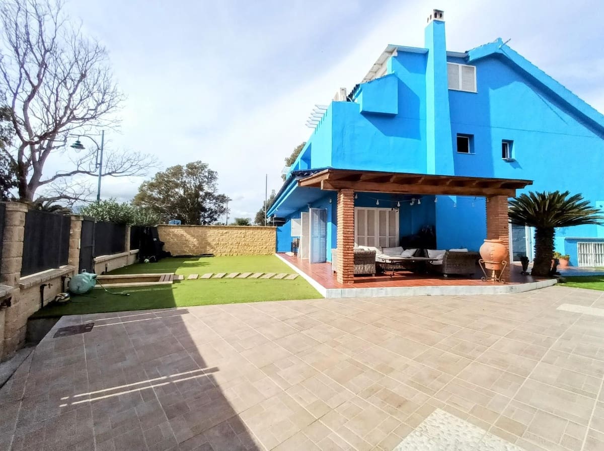 4 quarto Quinta/Casa Rural para venda em Churriana - 949 000 € (Ref: 9439180)