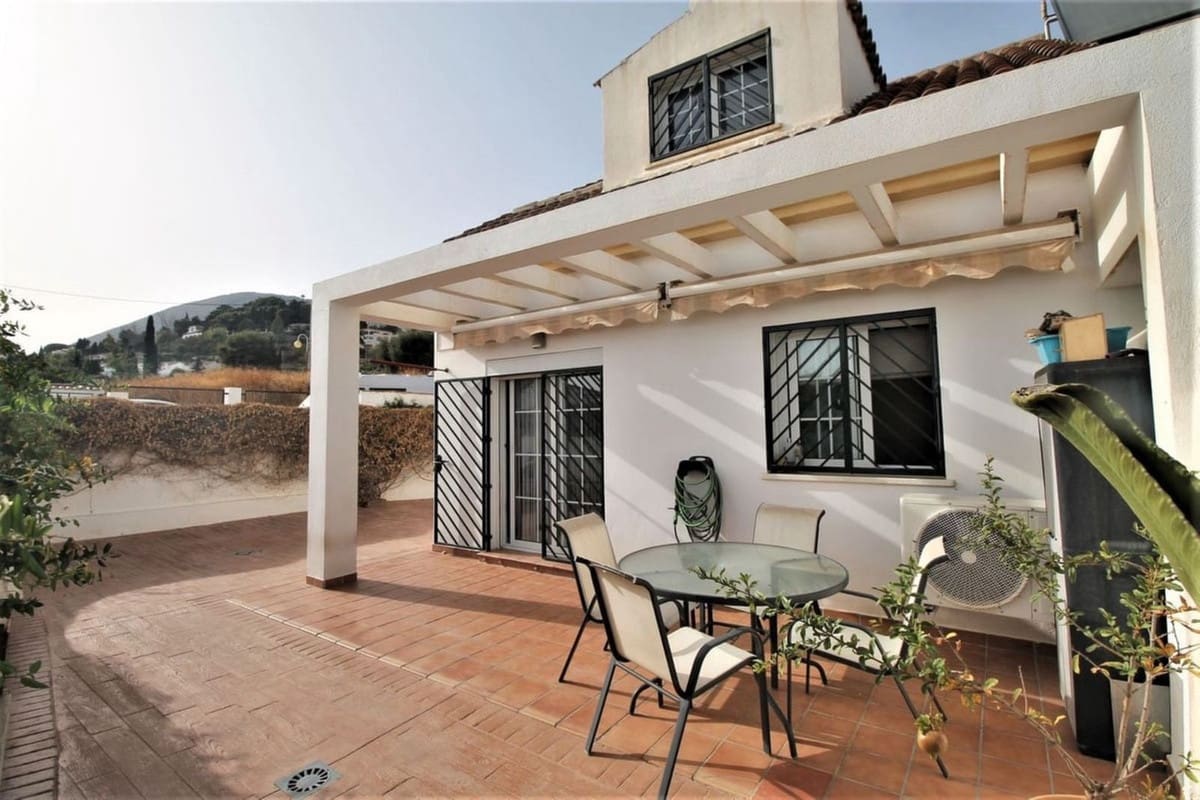 3 quarto Casa em Banda para venda em Benalmadena Costa - 379 900 € (Ref: 9439182)