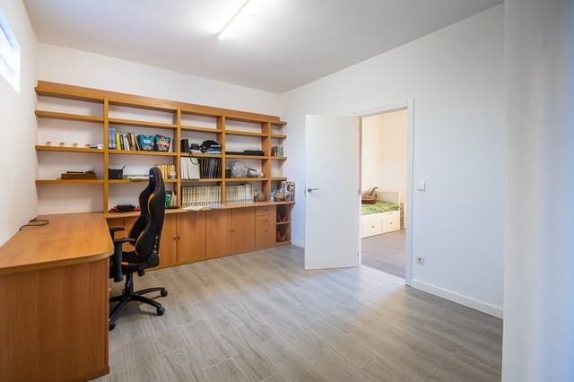 4 soveværelse Villa til salg i Benferri - € 250.000 (Ref: 9439184)