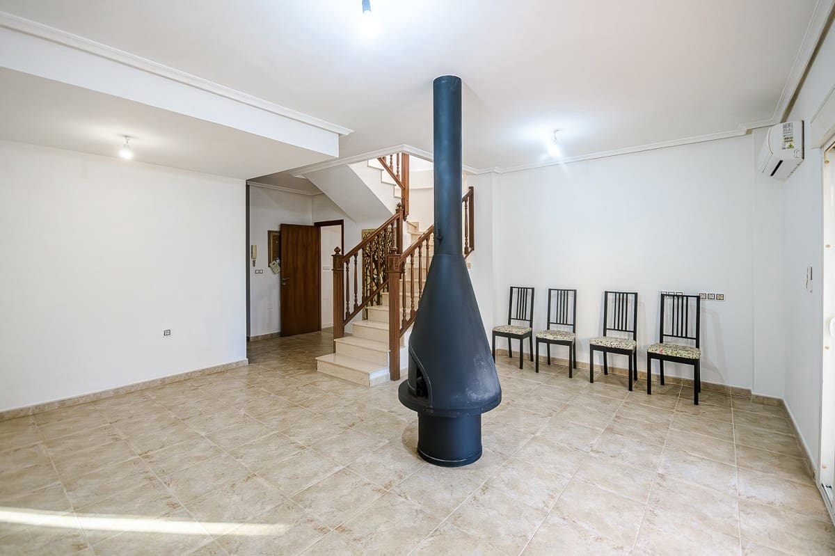 4 sypialnia Willa na sprzedaż w Benferri - 250 000 € (Ref: 9439184)