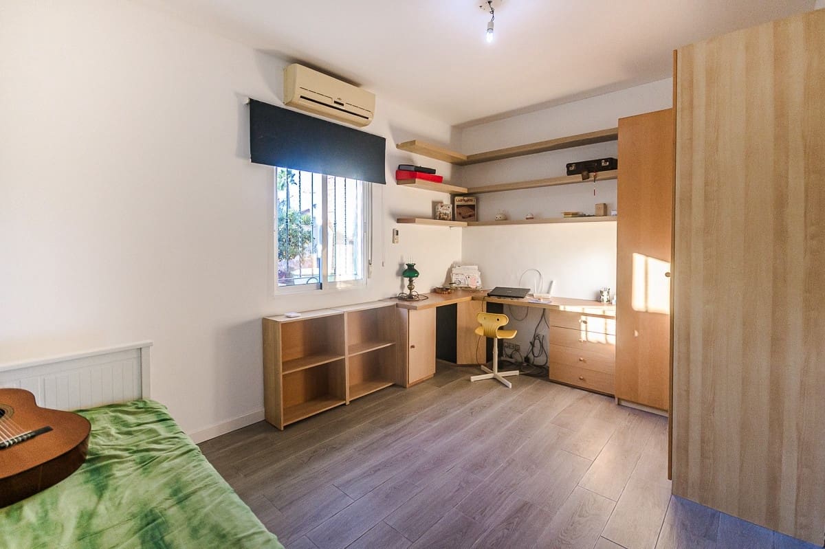 4 sypialnia Willa na sprzedaż w Benferri - 250 000 € (Ref: 9439184)