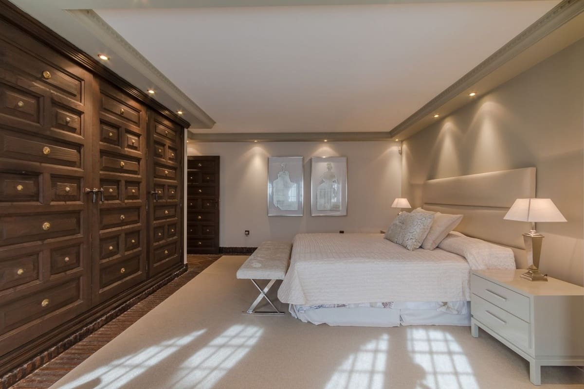 4 makuuhuone Huvila myytävänä paikassa Marbella - 2 800 000 € (Ref: 9439185)