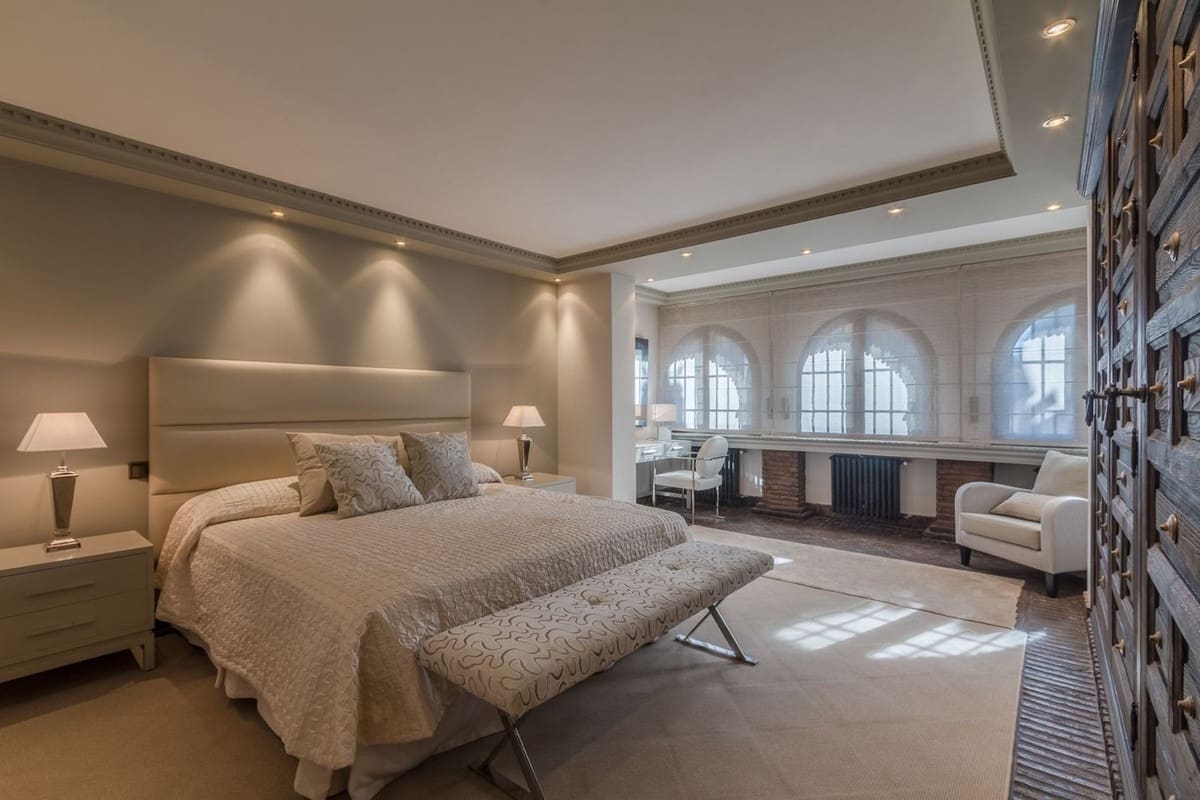 4 makuuhuone Huvila myytävänä paikassa Marbella - 2 800 000 € (Ref: 9439185)