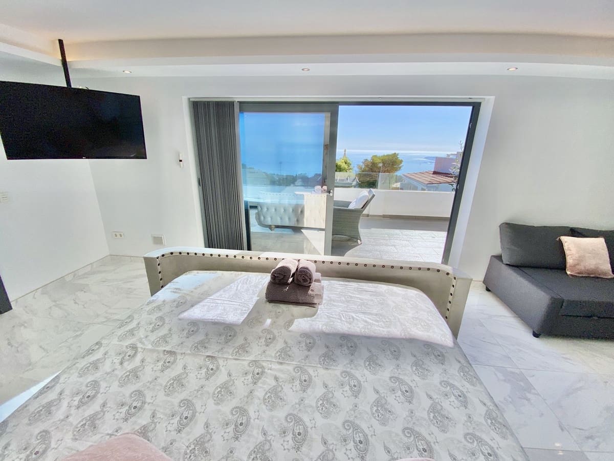 6 soverom Villa til salgs i Benalmadena Costa - € 1 395 000 (Ref: 9439186)