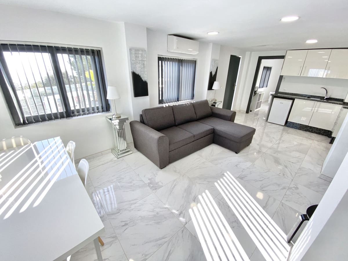 6 soverom Villa til salgs i Benalmadena Costa - € 1 395 000 (Ref: 9439186)