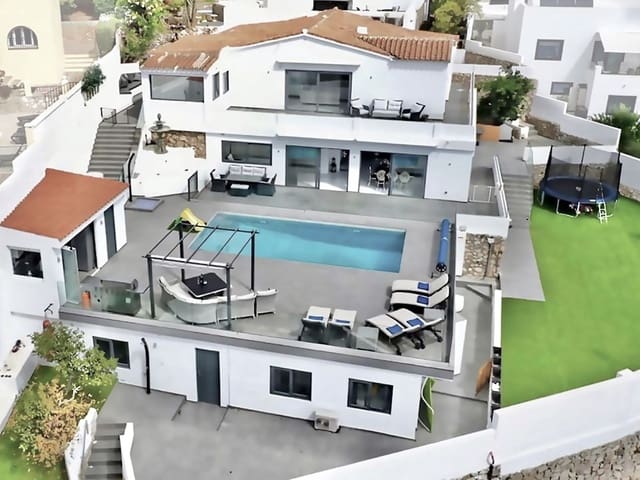 6 camera da letto Villa in vendita in Benalmadena Costa, Benalmádena con piscina - 1.395.000 € (Rif: 9439186)