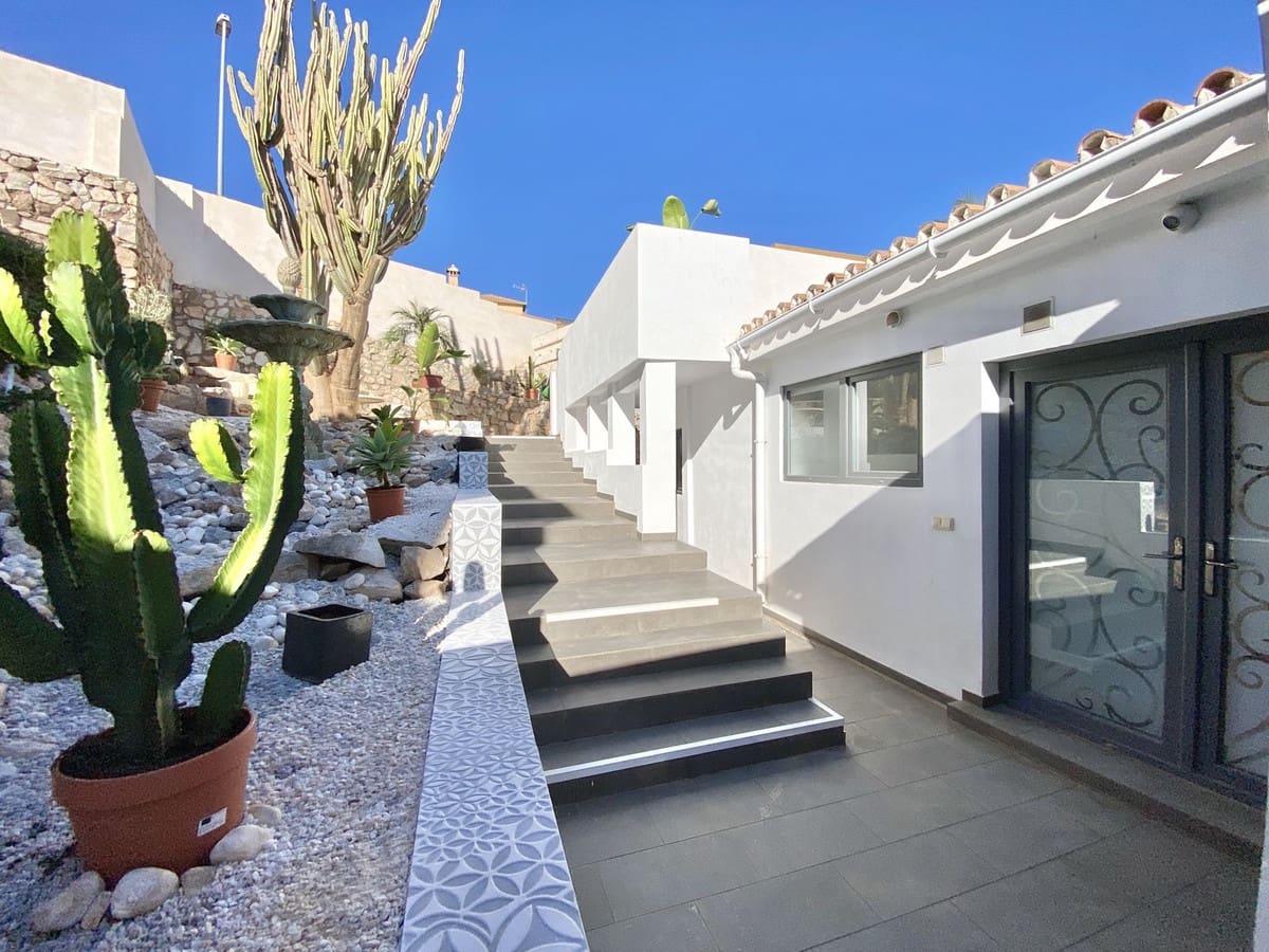 6 camera da letto Villa in vendita in Benalmadena Costa con piscina - 1.395.000 € (Rif: 9439186)