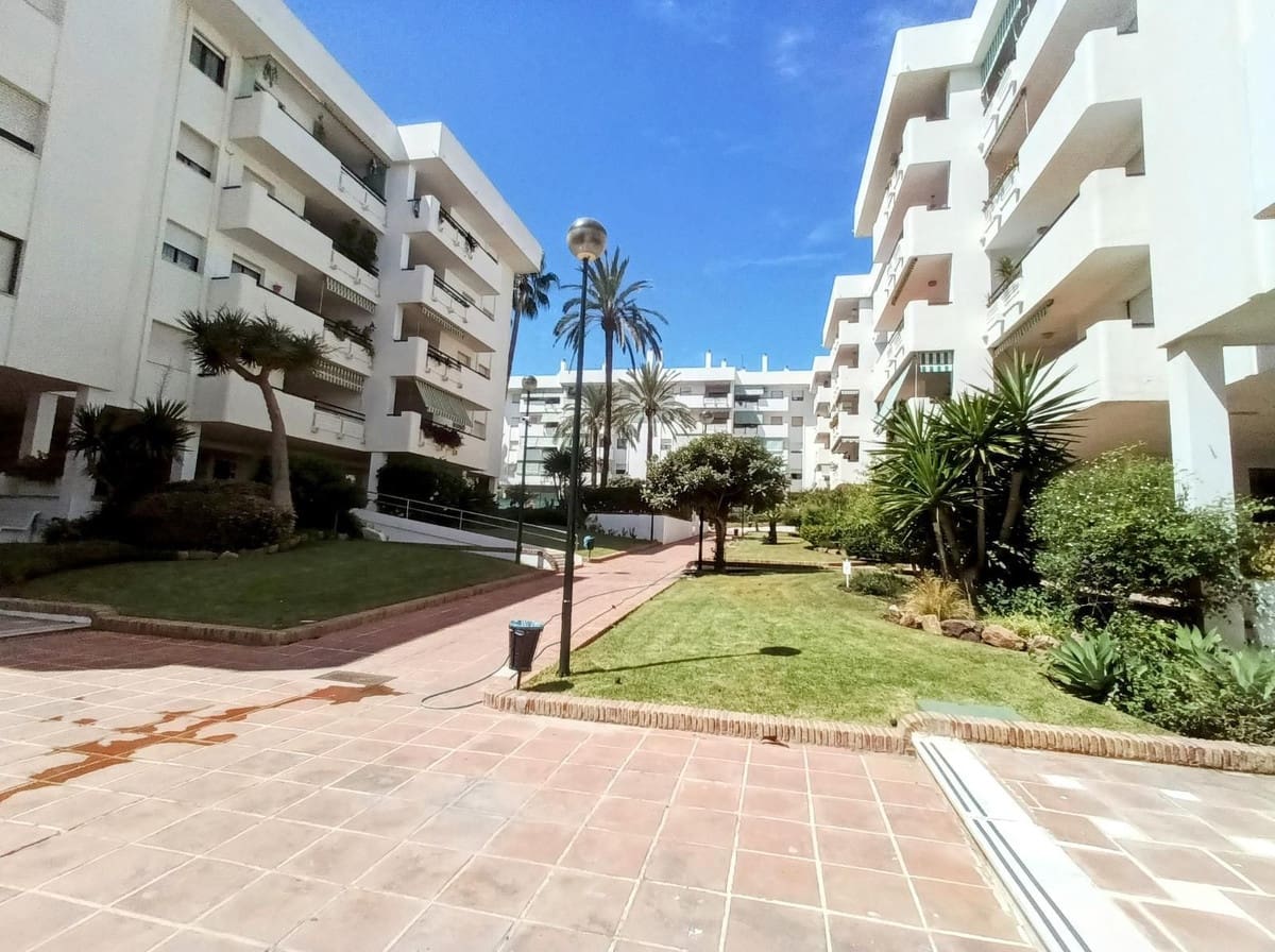 4 quarto Apartamento para venda em Torremolinos - 560 000 € (Ref: 9439190)