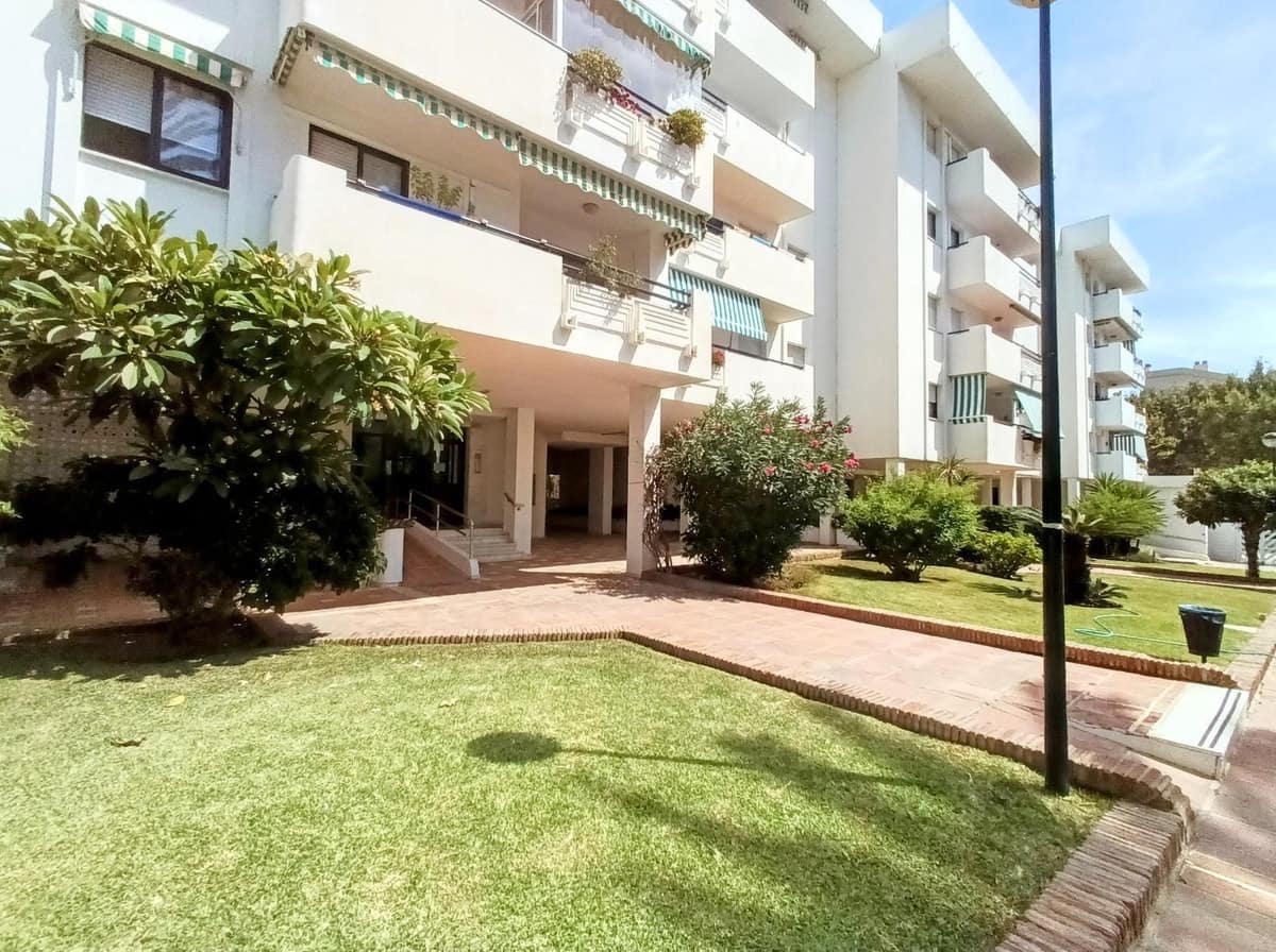 4 quarto Apartamento para venda em Torremolinos - 560 000 € (Ref: 9439190)