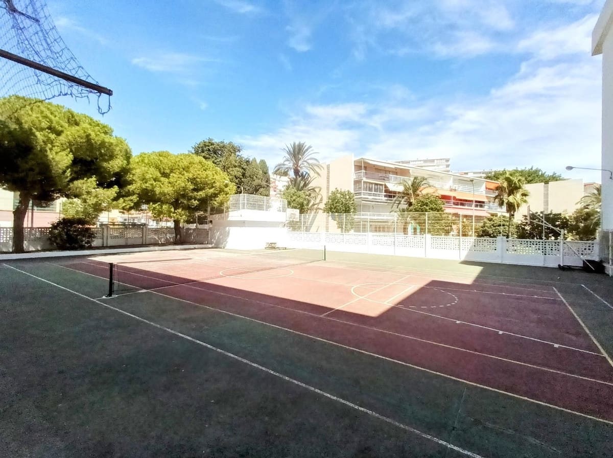 4 bedroom Apartment for sale in Torremolinos - € 560,000 (Ref: 9439190)