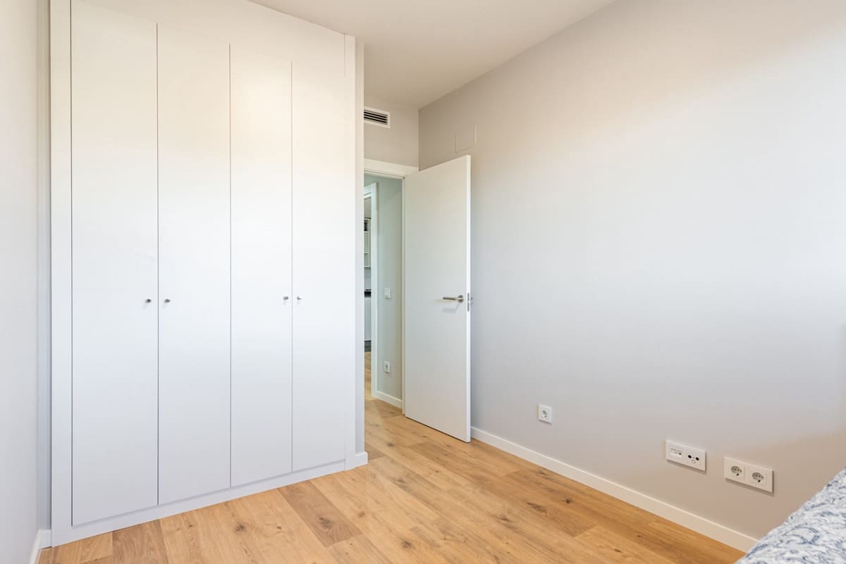 3 bedroom Apartment for sale in Las Lagunas de Mijas - € 375,000 (Ref: 9439191)